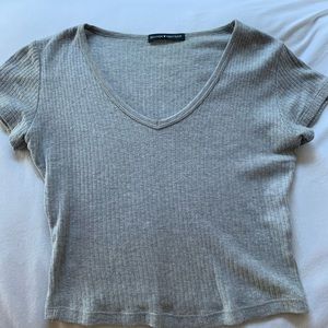 Brandy Melville shirt